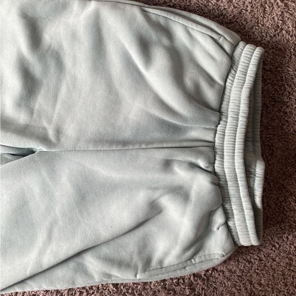 Sweatpants - Picture 2 of 3